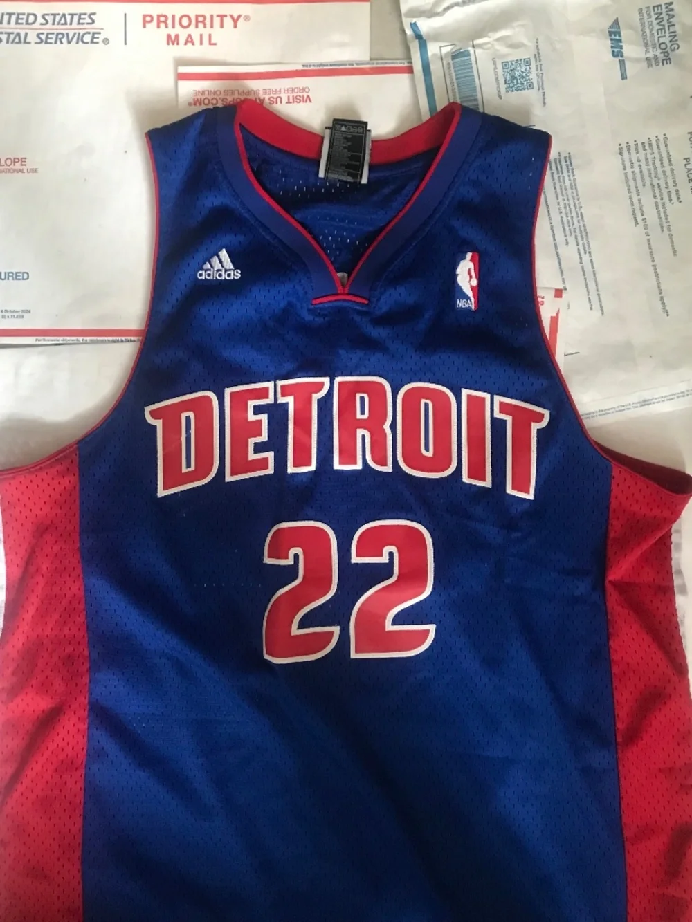 Men’s Rare Vintage Tayshaun Prince Adidas Detroit Pistons Jersey Size Medium